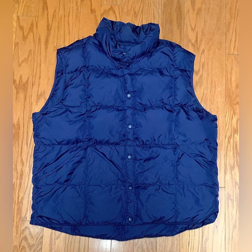 Men’s XL Navy Blue Lands’ End Down Filled Quilted Puffer Vest Snap Closure